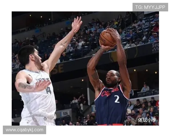 莱昂纳德下半场未首发巴图姆替补出场引发热议